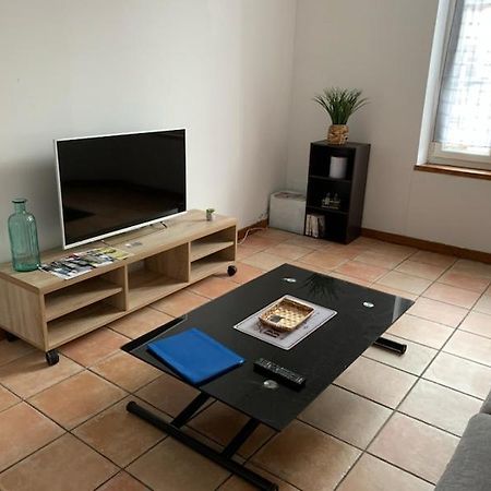Appartement Avec Terrasse Gien Exteriér fotografie