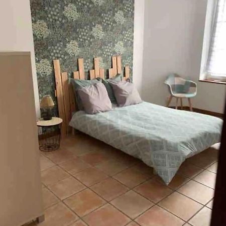 Appartement Avec Terrasse Gien Exteriér fotografie